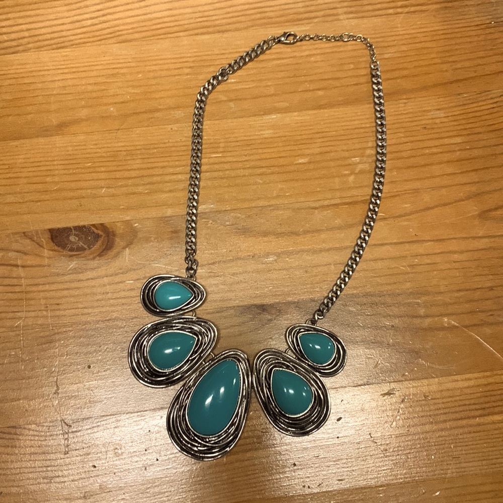 Statement necklace with faux turquoise